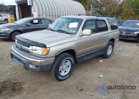 2002 Toyota 4Runner Sr5 V6 z USA, uszkodzony, nr VIN JT3HN86R320367619